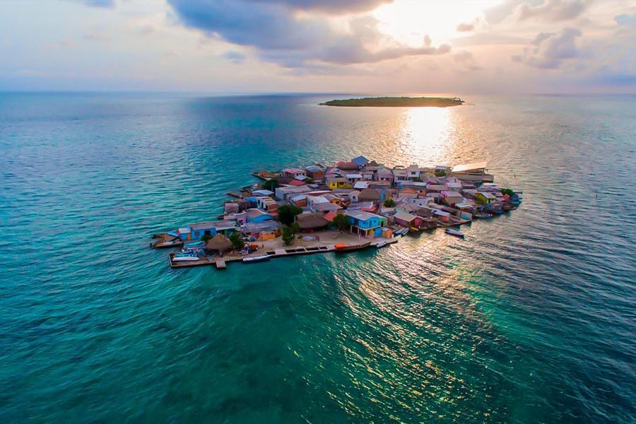 Отель Puerto Caracol Остров Мукура Экстерьер фото